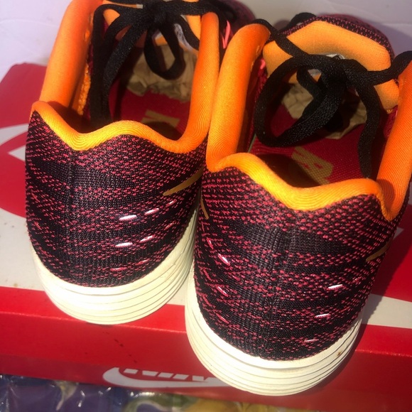 Nike women’s Lunartempo 2 running shoes - Picture 4 of 7
